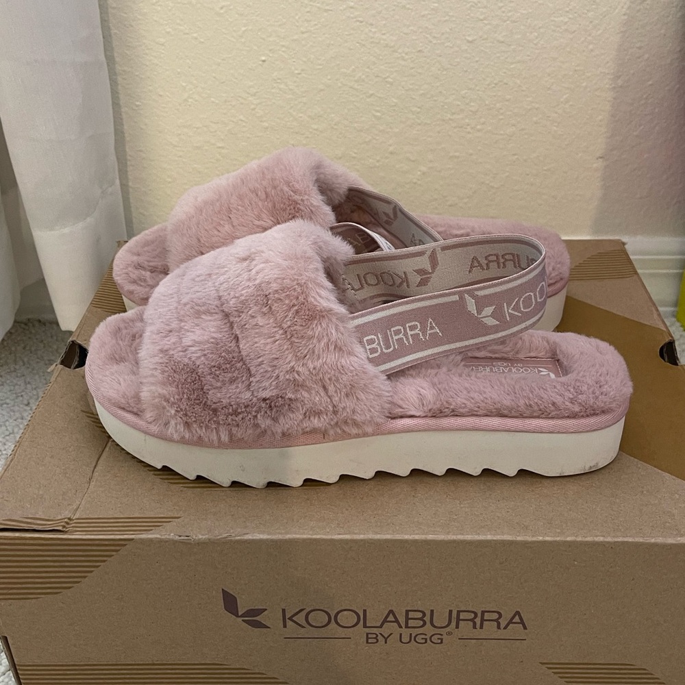 UGG Number 7 Women in color pink